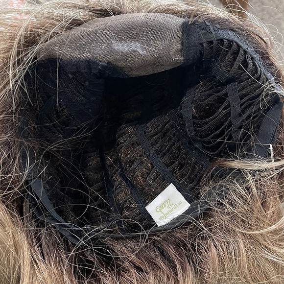 Envy Dakota Wig - Picture 13 of 14